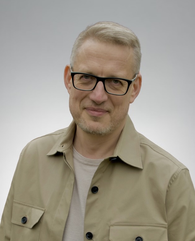 Роман Лазарев